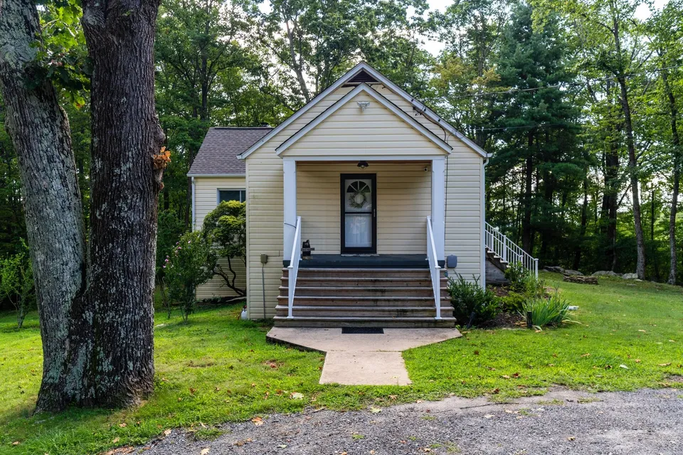 Property in Greene